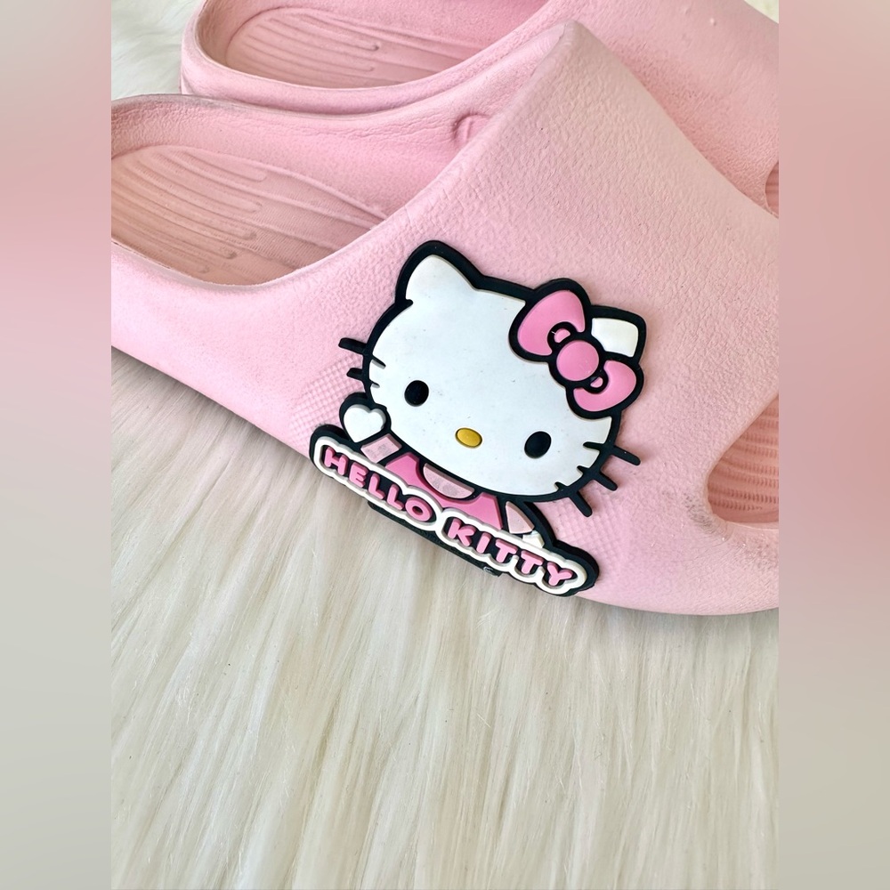 HELLO KITTY SLIDES - Picture 6 of 11